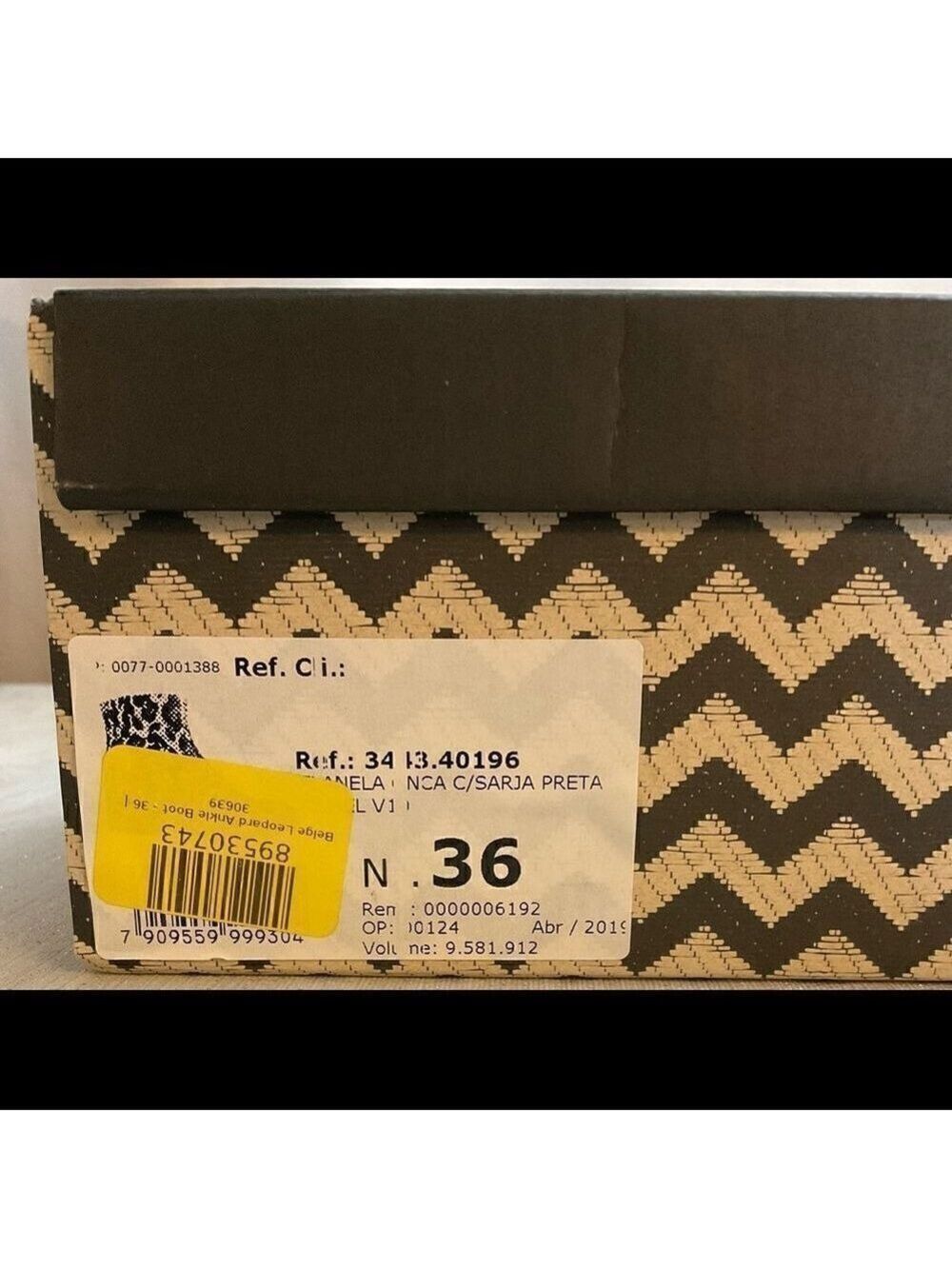 Suzana Santos Leopard Print Round Toe Boots Size 7 - Picture 4 of 4
